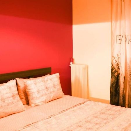 Sweet & Cosy Apt In The Center Of Athens Apartamento Exterior foto